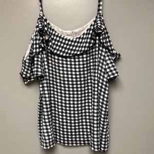 ⛔️SOLD⛔️American Eagle Off Shoulder Shirt